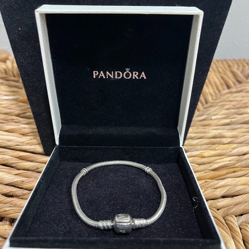 Pandora Moments Barrel Clasp Snake Chain Silver Bracelet-Preowned - Picture 6 of 8